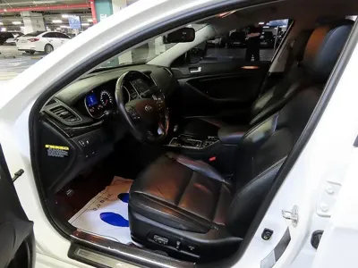 Kia K7 2013, 145577 км, за 3190.73 USD - фото 6