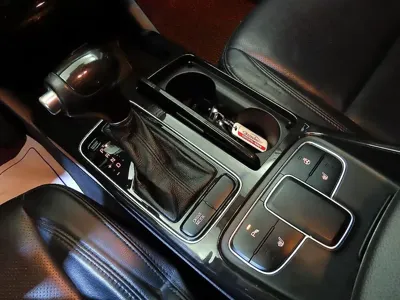 Kia K7 2013, 145577 км, за 3190.73 USD - фото 12