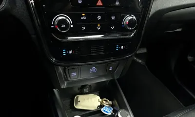 KG_Mobility_Ssangyong TIBOLI 2021, 30446 км, за 9839.83 USD - фото 16