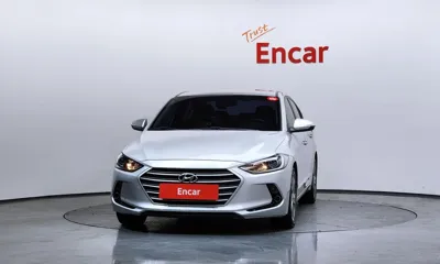 Hyundai Avante 2017, 109161 км, за 6210.77 USD