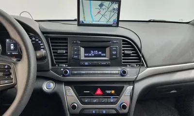 Hyundai Avante 2017, 109161 км, за 6210.77 USD - фото 14