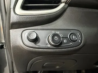 ChevroletGMDaewoo Trax 2017, 63492 км, за 4691.11 USD - фото 16