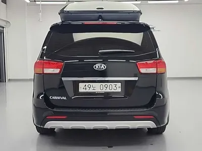 Kia Canival 2016, 220536 км, за 5645.27 USD