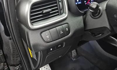 Kia Sorento 2015, 149474 км, за 6955.73 USD - фото 19