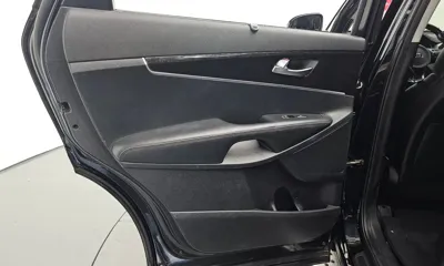 Kia Sorento 2015, 149474 км, за 6955.73 USD - фото 26