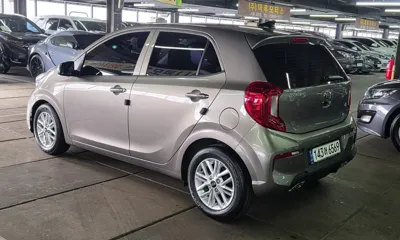 Kia Morning 2021, 22500 км, за 8238.15 USD