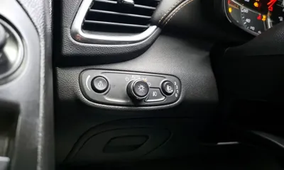 ChevroletGMDaewoo Trax 2019, 101237 км, за 4294.68 USD - фото 17