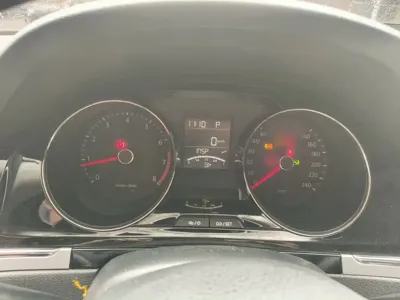 Volkswagen Bora 2015, 114900 км, за 3722.56 USD