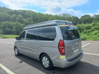 Hyundai Starex 2016, 157161 км, за 9751.02 USD
