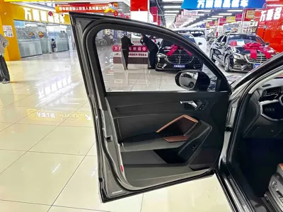 Audi Q3 2021, 84000 км, за 15316.64 USD - фото 9