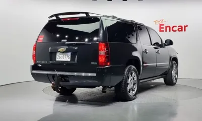 Chevrolet Surburban 2010, 289125 км, за 6830.61 USD