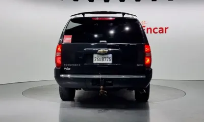Chevrolet Surburban 2010, 289125 км, за 6830.61 USD