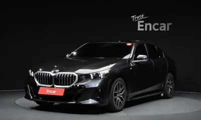 BMW 5-Series · 2024 год