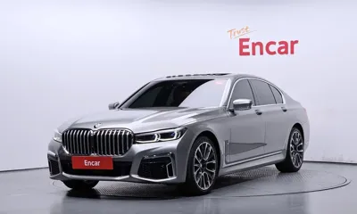BMW 7-Series · 2020 год