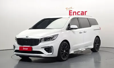 Kia Canival · 2019 год