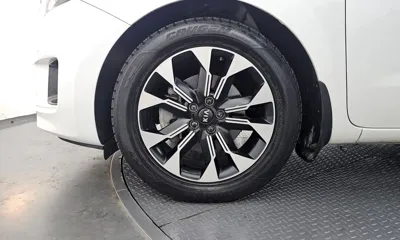 Kia Canival 2018, 135836 км, за 8028.34 USD