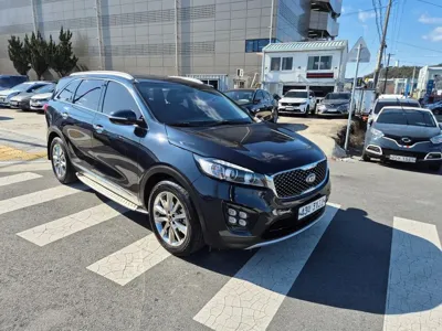Kia Sorento · 2017 год