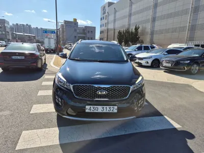 Kia Sorento 2017, 118394 км, за 10312.66 USD