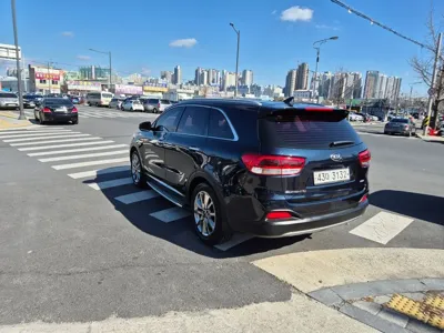 Kia Sorento 2017, 118394 км, за 10312.66 USD