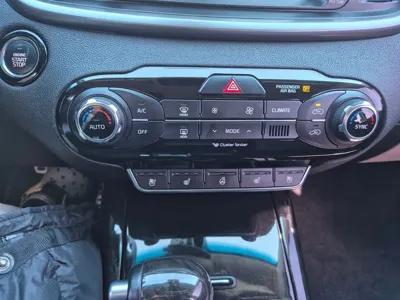 Kia Sorento 2017, 118394 км, за 10312.66 USD - фото 13