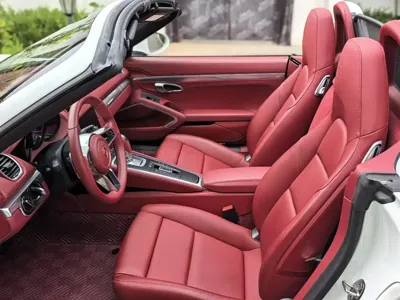 Porsche 718 2019, 6000 км, за 54266.16 USD