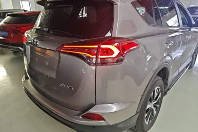 Toyota RAV4 2019, 89800 км, за 12327 USD - фото 9