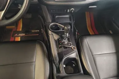 Toyota RAV4 2019, 89800 км, за 12327 USD - фото 16