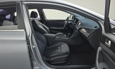 Hyundai Sonata 2016, 96012 км, за 6475.06 USD - фото 11
