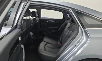 Hyundai Sonata 2016, 96012 км, за 6475.06 USD - фото 13