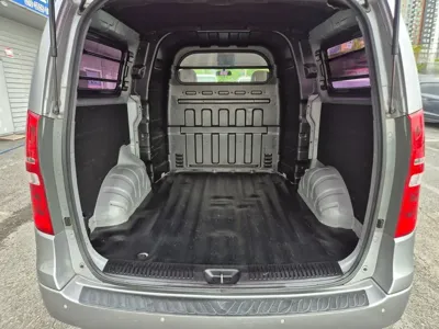 Hyundai Starex 2016, 77000 км, за 7729.31 USD - фото 7