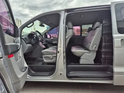 Hyundai Starex 2016, 77000 км, за 7729.31 USD - фото 8
