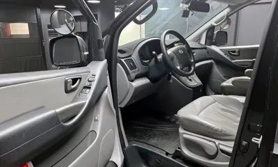 Hyundai Starex 2015, 110226 км, за 5616.12 USD - фото 10
