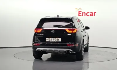 Kia Sportage 2016, 126783 км, за 5667.76 USD