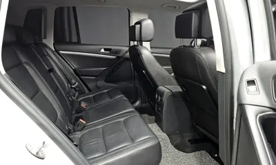Volkswagen Tiguan 2014, 135542 км, за 4360.75 USD - фото 11