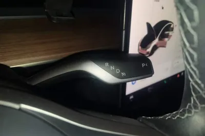 Tesla Model 3 2021, 13900 км, за 21832 USD - фото 11