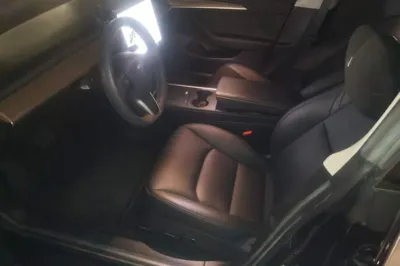 Tesla Model 3 2021, 13900 км, за 21832 USD - фото 12