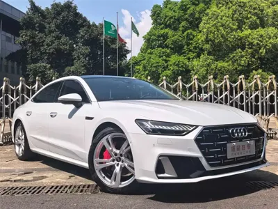 Audi A7L 2023, 27599 км, за 37227.06 USD