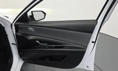 Hyundai Avante 2021, 18991 км, за 12958.25 USD - фото 24