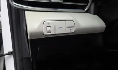 Hyundai Avante 2021, 18991 км, за 12958.25 USD - фото 27