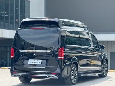 Mercedes-Benz V-Class 2023, 55000 км, за 58642.33 USD - фото 21