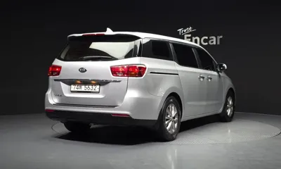 Kia Canival 2019, 166773 км, за 5939.87 USD