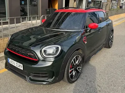 MINI Countryman 2023, 67000 км, за 23959.56 USD