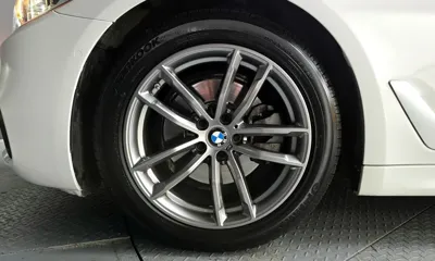 BMW 5-Series 2020, 67063 км, за 20151.96 USD