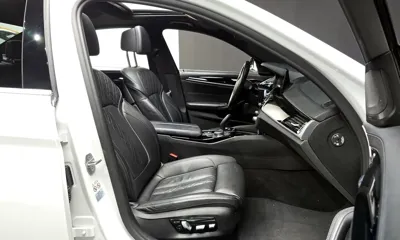 BMW 5-Series 2020, 67063 км, за 20151.96 USD - фото 10