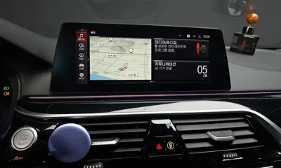 BMW 5-Series 2020, 67063 км, за 20151.96 USD - фото 14
