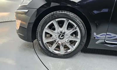 Hyundai Equus 2010, 182733 км, за 3112.58 USD