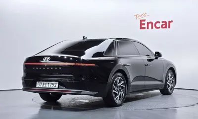 Hyundai Grandeur 2023, 193217 км, за 14955.78 USD