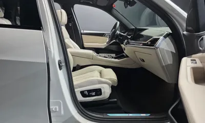 BMW X5 2025, 14227 км, за 85827.54 USD - фото 10