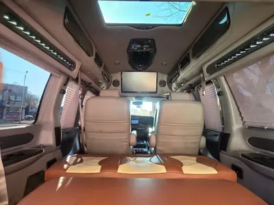 Chevrolet Express Van 2014, 112539 км, за 9142.33 USD - фото 19