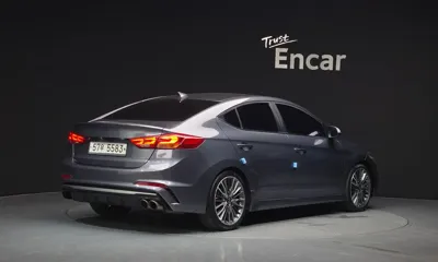 Hyundai Avante 2018, 138663 км, за 5659.65 USD